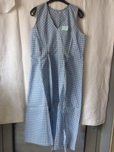 Ancien robe tablier très